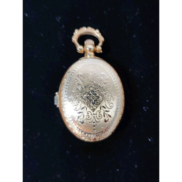 Vintage Oval Etched Quartz Pocket Watch Gold tone Pendant Not Working Butterfly main image 7
